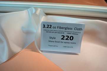 style 220 3.22 oz/sq yd 4hs fiberglass cloth from Thayercraft style 220 3.22 oz/sq yd 4hs fiberglass cloth from Thayercraft