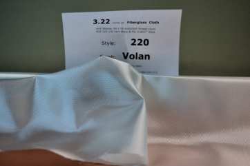 3.22 oz 4hs style 220 fiberglass cloth loose roll front from Thayercraft 3.22 oz 4hs style 220 fiberglass cloth loose roll front from Thayercraft